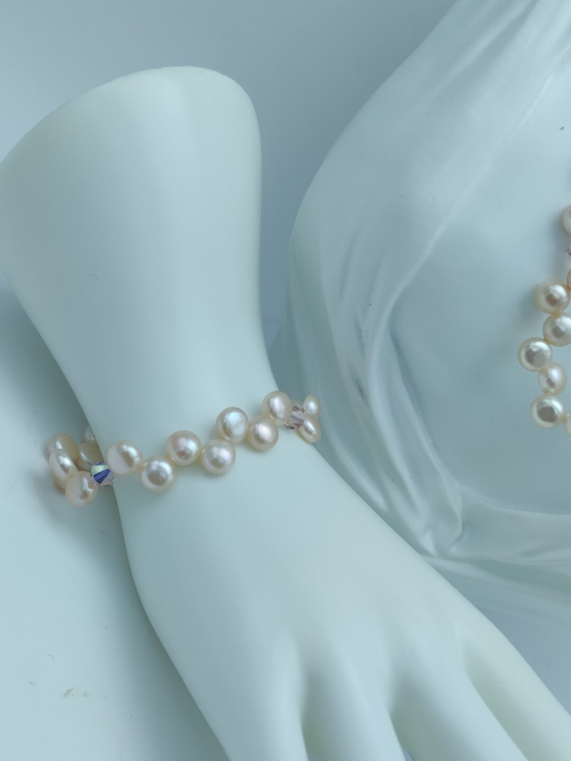 Button Pearl & Swarovski Collection Jewellery Set - 6
