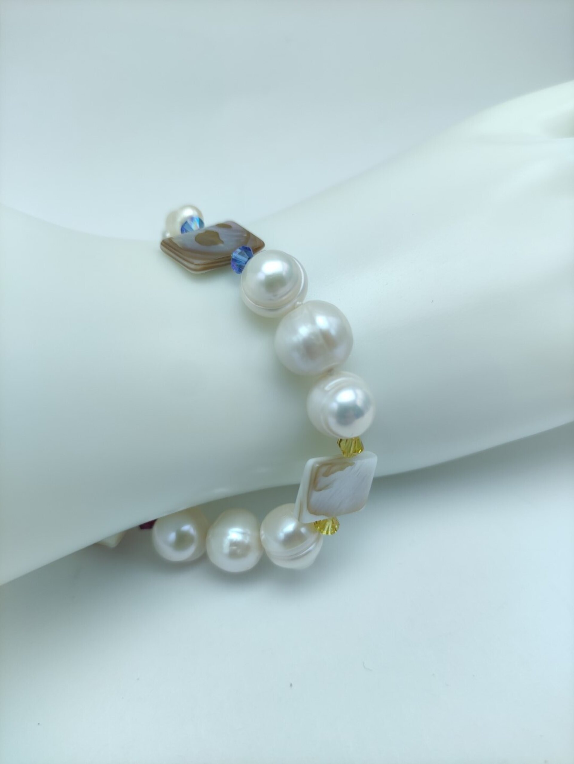Pulsera de Perlas Barrocas y Nacar Y Cristales de Colores - 2